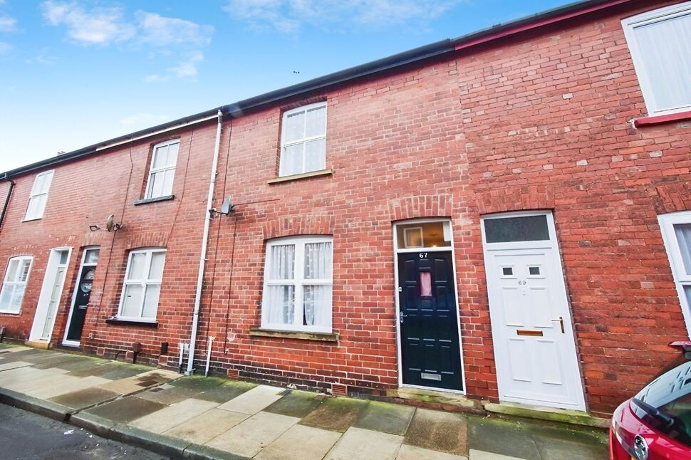 Main image of 2 bedroom Semi Detached House for sale, Barlow Street, York, North Yorkshire, YO26