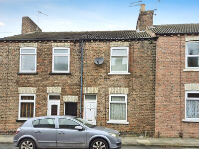 Ash Street, 2 bedroom Mid Terrace House for sale, £125,000