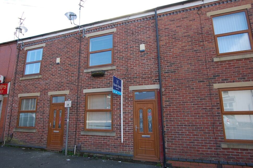 2 bedroom Mid Terrace House to rent