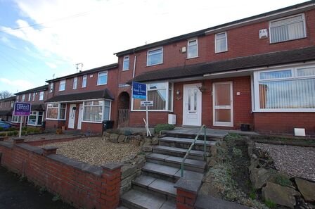 Frederick Street, 3 bedroom Mid Terrace House to rent, £1,000 pcm