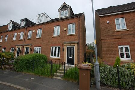 Waters Edge, 3 bedroom End Terrace House for sale, £225,000