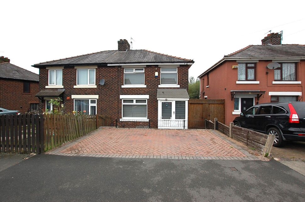 Main image of 3 bedroom Semi Detached House for sale, Kings Road, Ashton-under-Lyne, Greater Manchester, OL6