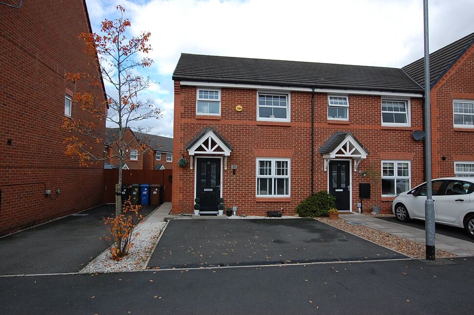 Main image of 3 bedroom Mid Terrace House for sale, Eason Way, Ashton-under-Lyne, Greater Manchester, OL6