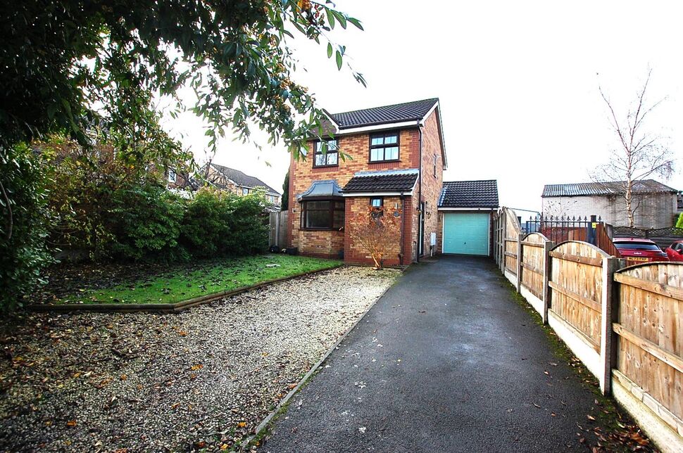 Main image of 3 bedroom Detached House for sale, Dales Brow Avenue, Ashton-under-Lyne, Greater Manchester, OL7