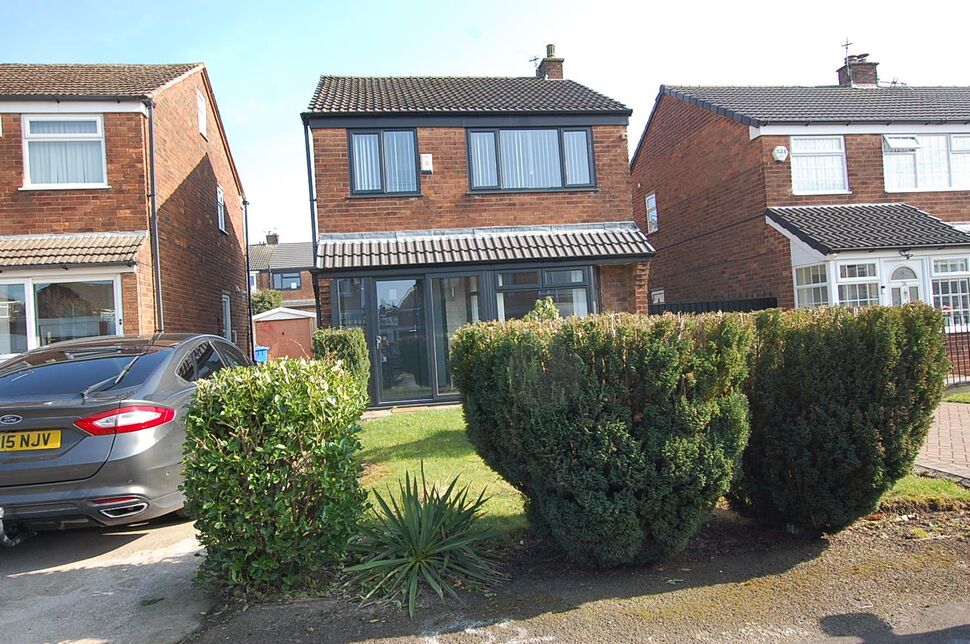 3 bedroom Detached House for sale