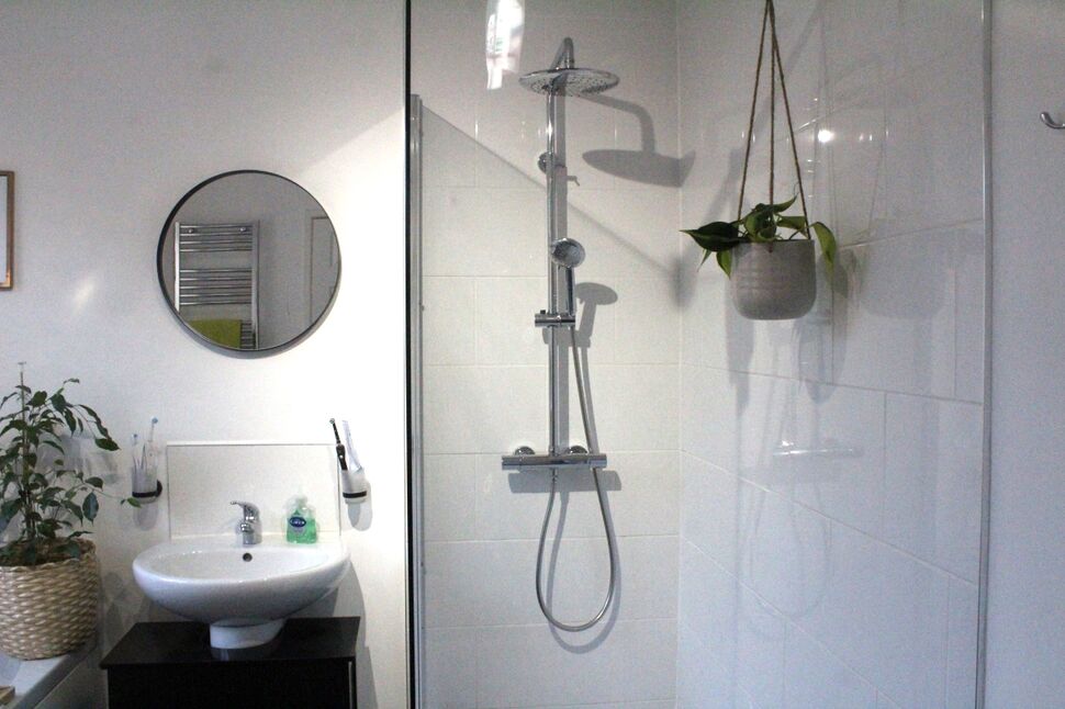 Contemporary Bathroom