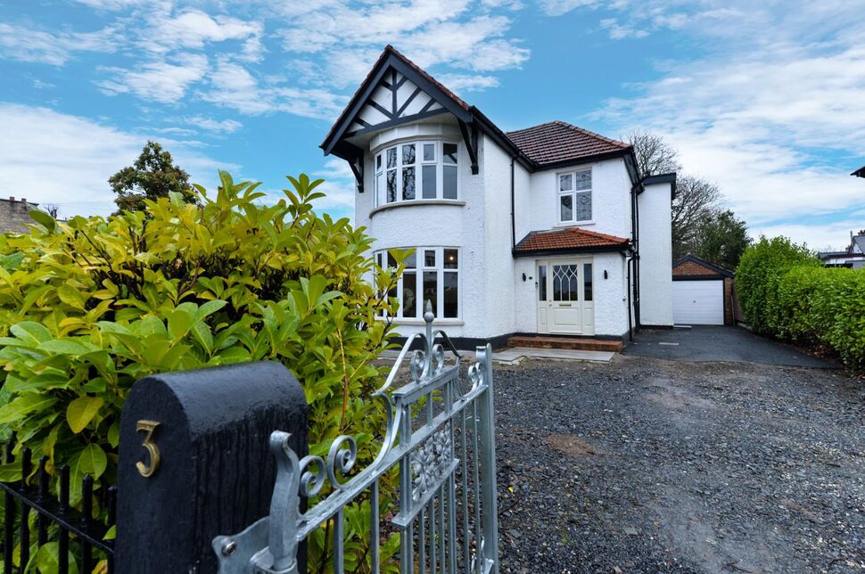 Main image of 4 bedroom Detached House for sale, Kinedar Crescent, Belmont, Belfast, BT4