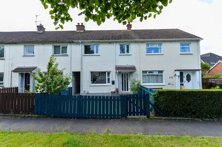 3 bedroom Mid Terrace House for sale