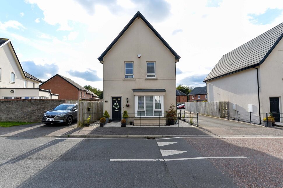 Main image of 3 bedroom Detached House for sale, Millmount Village Square, Dundonald, Belfast, BT16