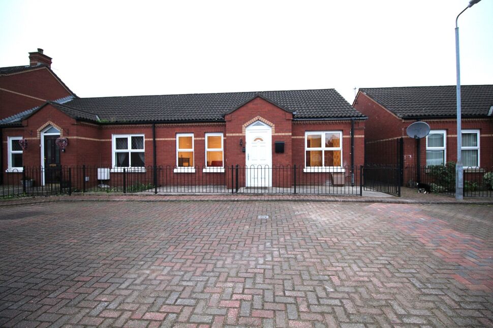 Main image of 2 bedroom Semi Detached Bungalow to rent, Newcastle Manor, Belfast, County Antrim, BT4