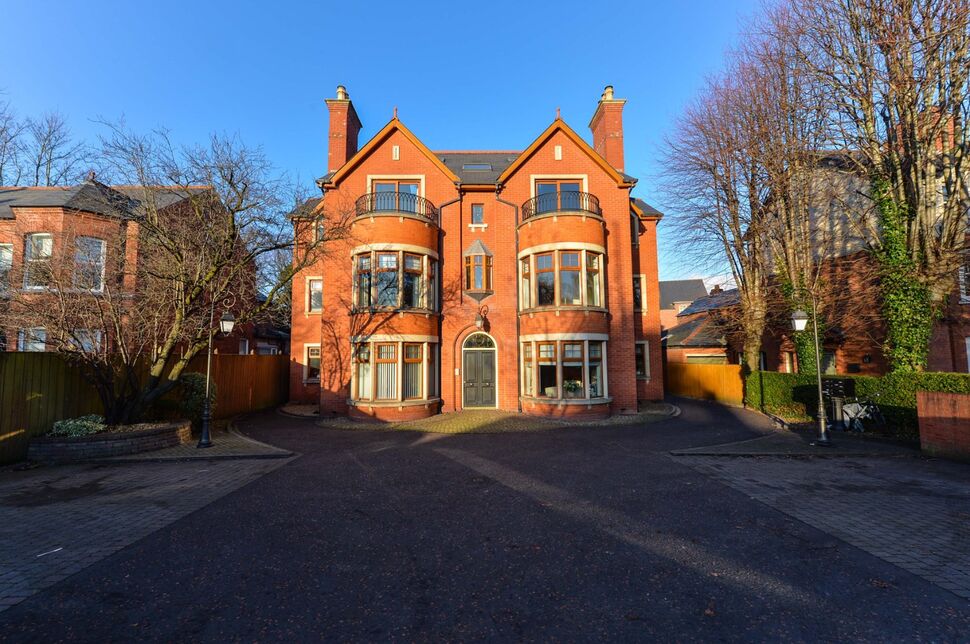 Main image of 2 bedroom  Flat to rent, Upper Newtownards Road, Belfast, County Antrim, BT4