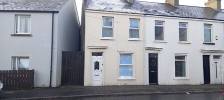 2 bedroom End Terrace House for sale