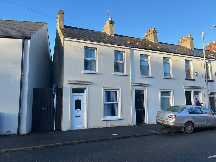 2 bedroom End Terrace House for sale