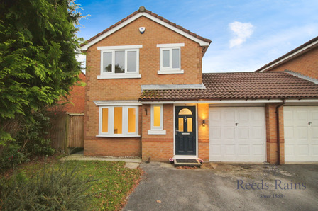 Jasmine Road, 3 bedroom Link Detached House to rent, £1,150 pcm