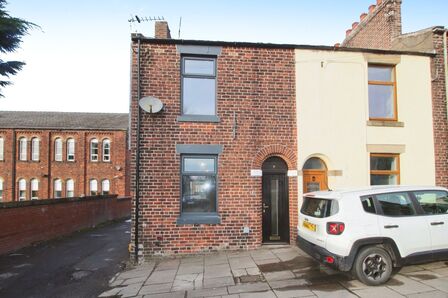 Church Street, 2 bedroom End Terrace House to rent, £795 pcm