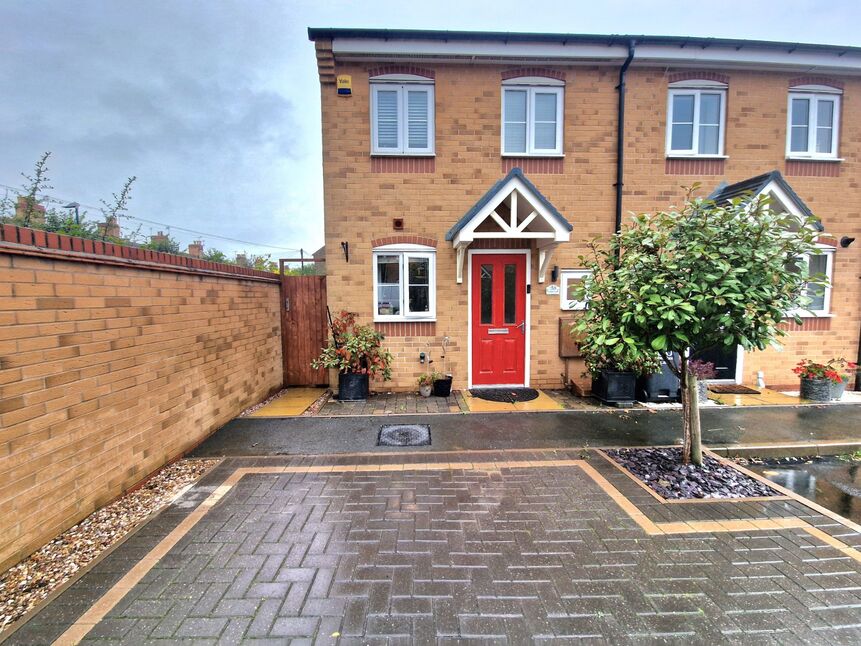 Main image of 2 bedroom End Terrace House for sale, Feather Lane, Nuneaton, Warwickshire, CV10