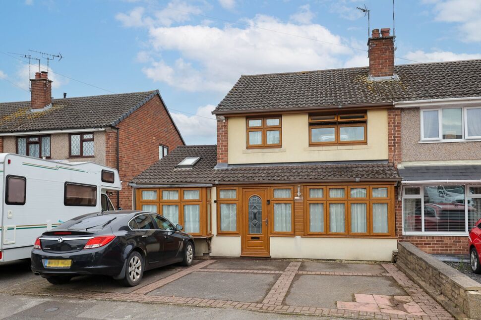 3 bedroom Semi Detached House for sale