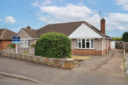 3 bedroom Semi Detached Bungalow for sale