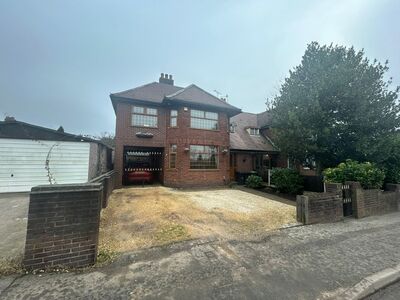 Rye Piece Ringway, 4 bedroom Semi Detached House for sale, £280,000