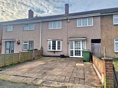 Keenan Drive, 3 bedroom Mid Terrace House for sale, £200,000