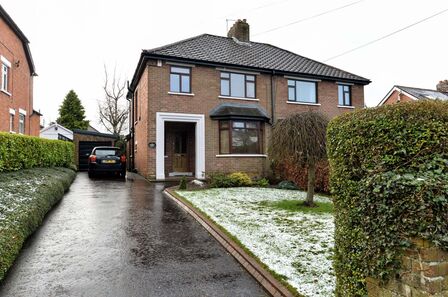 Breda Park, 3 bedroom Semi Detached House to rent, £1,350 pcm