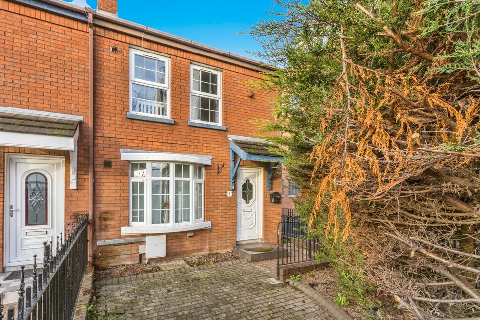 Main image of 3 bedroom End Terrace House for sale, Catherine Street North, Belfast, County Antrim, BT2