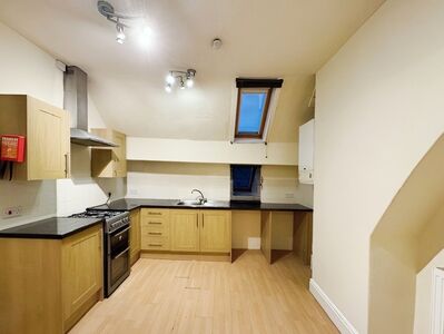 2 bedroom  Flat to rent