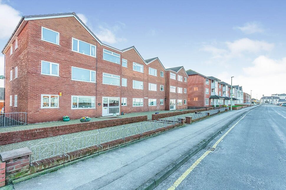 Main image of 2 bedroom  Flat to rent, The Esplanade, Knott End-On-Sea, Lancashire, FY6