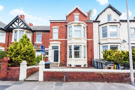 Horncliffe Road, 1 bedroom  Flat to rent, £450 pcm