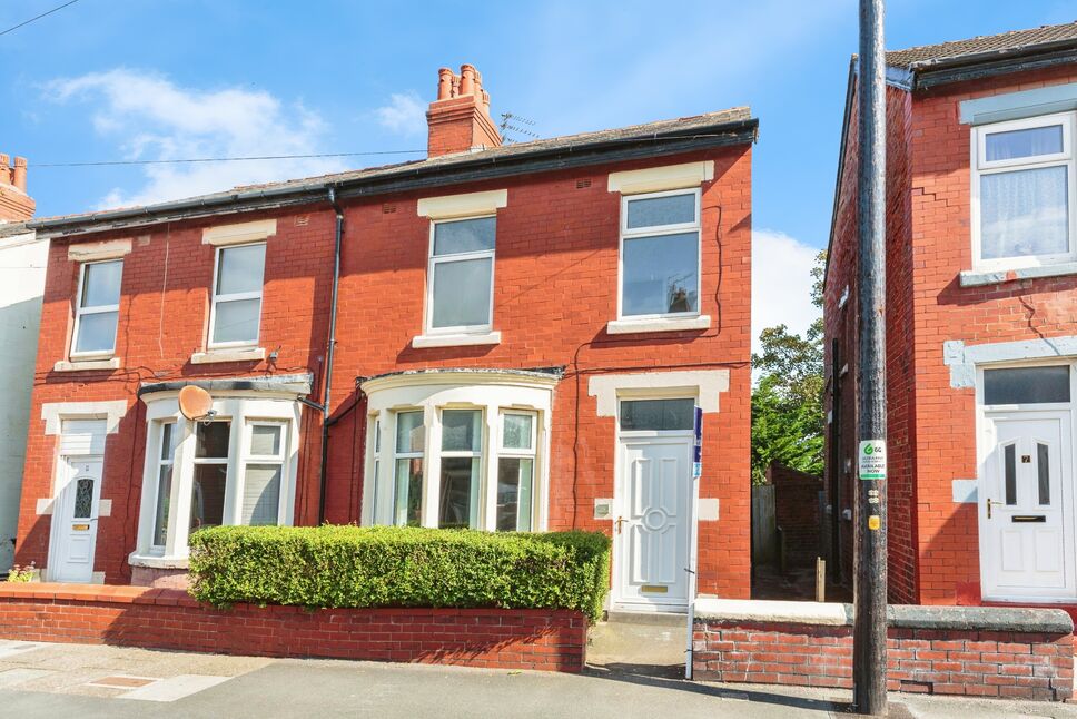 Main image of 3 bedroom Semi Detached House for sale, North Avenue, Blackpool, Lancashire, FY3