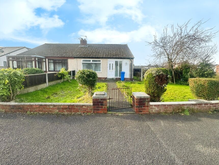 Main image of 2 bedroom Detached Bungalow for sale, Broadfield Avenue, Poulton-le-Fylde, Lancashire, FY6