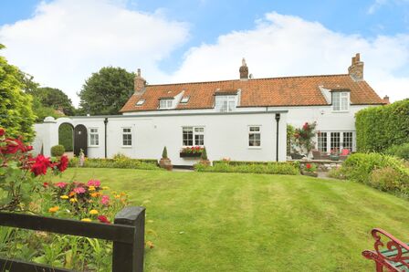 West Street, 4 bedroom Detached House for sale, £550,000