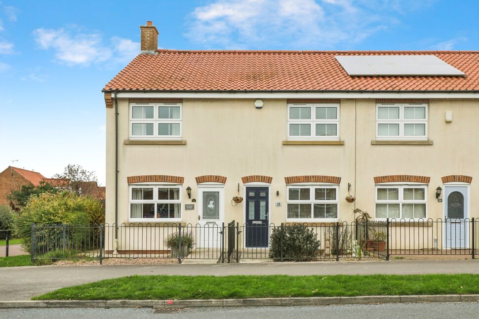 Main image of 2 bedroom Mid Terrace House for sale, Chapel Street, Flamborough, East Yorkshire, YO15