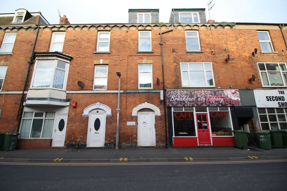 Main image of 3 bedroom Mid Terrace Flat for sale, Princess Terrace, Bridlington, East Yorkshire, YO15