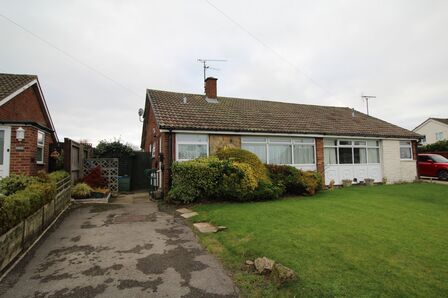 2 bedroom Semi Detached Bungalow for sale