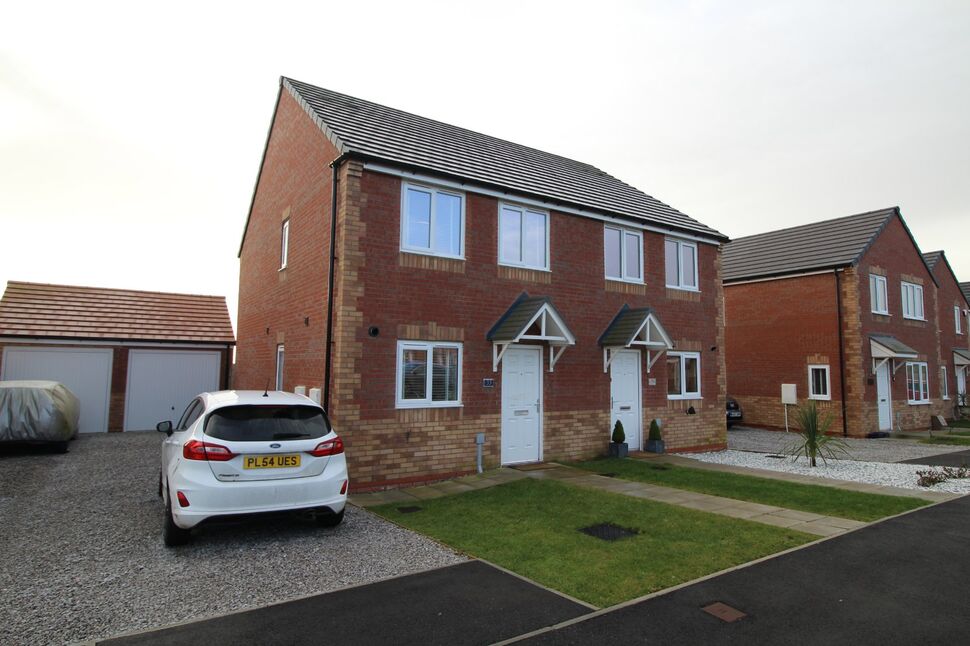 Main image of 3 bedroom Semi Detached House for sale, Guildford Crescent, Bridlington, YO16