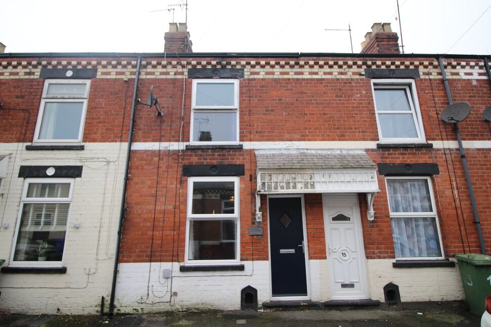 Main image of 1 bedroom Mid Terrace House for sale, Westbourne Avenue, Bridlington, East Yorkshire, YO16