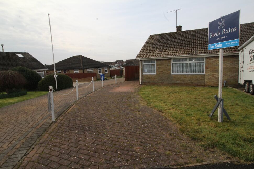 Main image of 2 bedroom Detached Bungalow for sale, Harewood Avenue, Bridlington, East Yorkshire, YO16