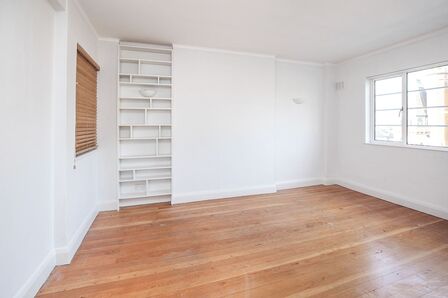 2 bedroom  Flat to rent