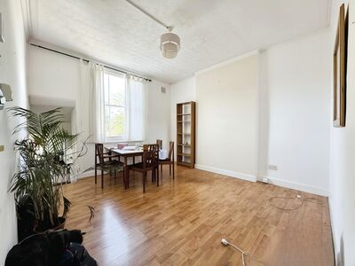 2 bedroom  Flat to rent