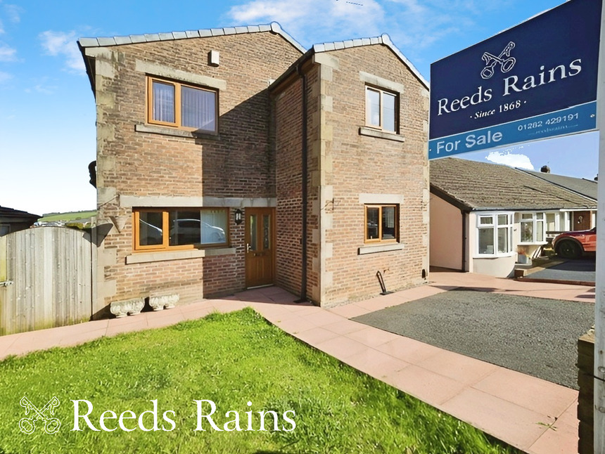 Main image of 3 bedroom Detached House for sale, Buttermere Road, Burnley, Lancashire, BB10