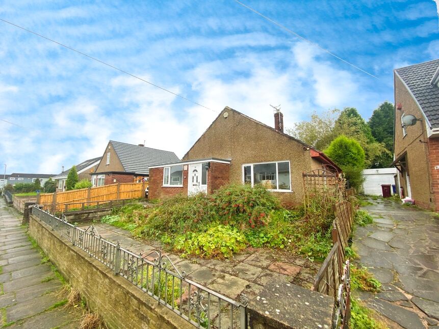 Main image of 3 bedroom Detached House to rent, Drammen Avenue, Burnley, Lancashire, BB11