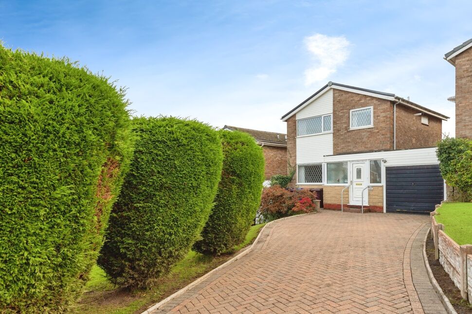 Main image of 3 bedroom Link Detached House for sale, Wellfield Drive, Burnley, Lancashire, BB12