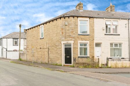 Hinton Street, 3 bedroom End Terrace House to rent, £695 pcm