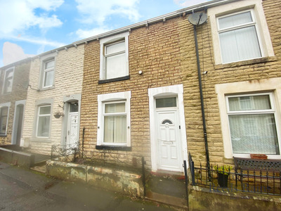 Rook Street, 2 bedroom Mid Terrace House to rent, £575 pcm