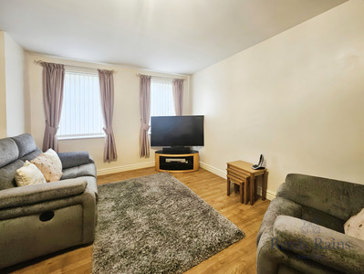 2 bedroom  Flat for sale