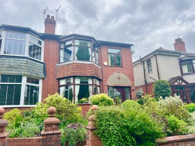 Mather Road, 3 bedroom Semi Detached House for sale, £320,000