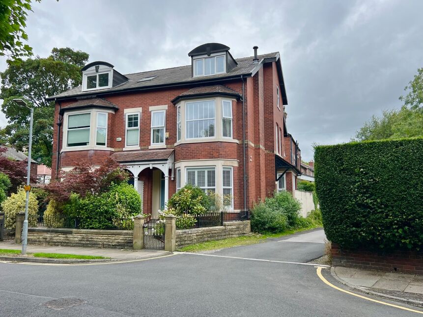 Main image of 5 bedroom Semi Detached House for sale, Hamilton Road, Whitefield, Greater Manchester, M45