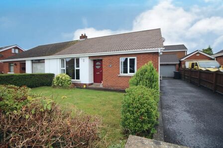 3 bedroom Semi Detached Bungalow for sale