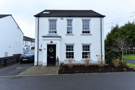 Larne Road, 3 bedroom Detached House for sale, £210,000